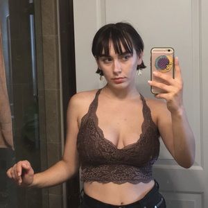 Meet your Posher, Leah